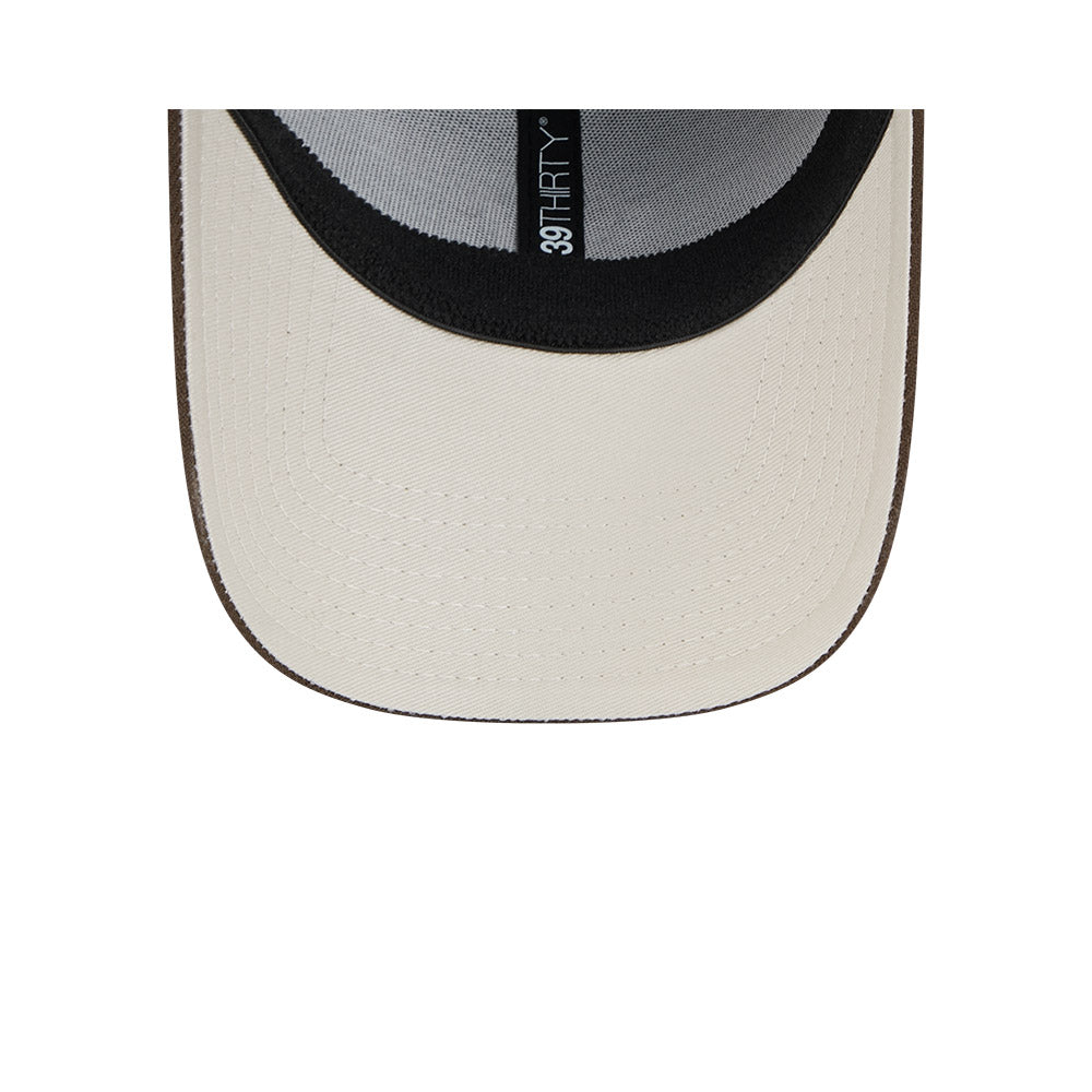 New Era หมวกรุ่น NEW YORK YANKEES WALNUT BLACK STONE MOSS 39THIRTY CAP