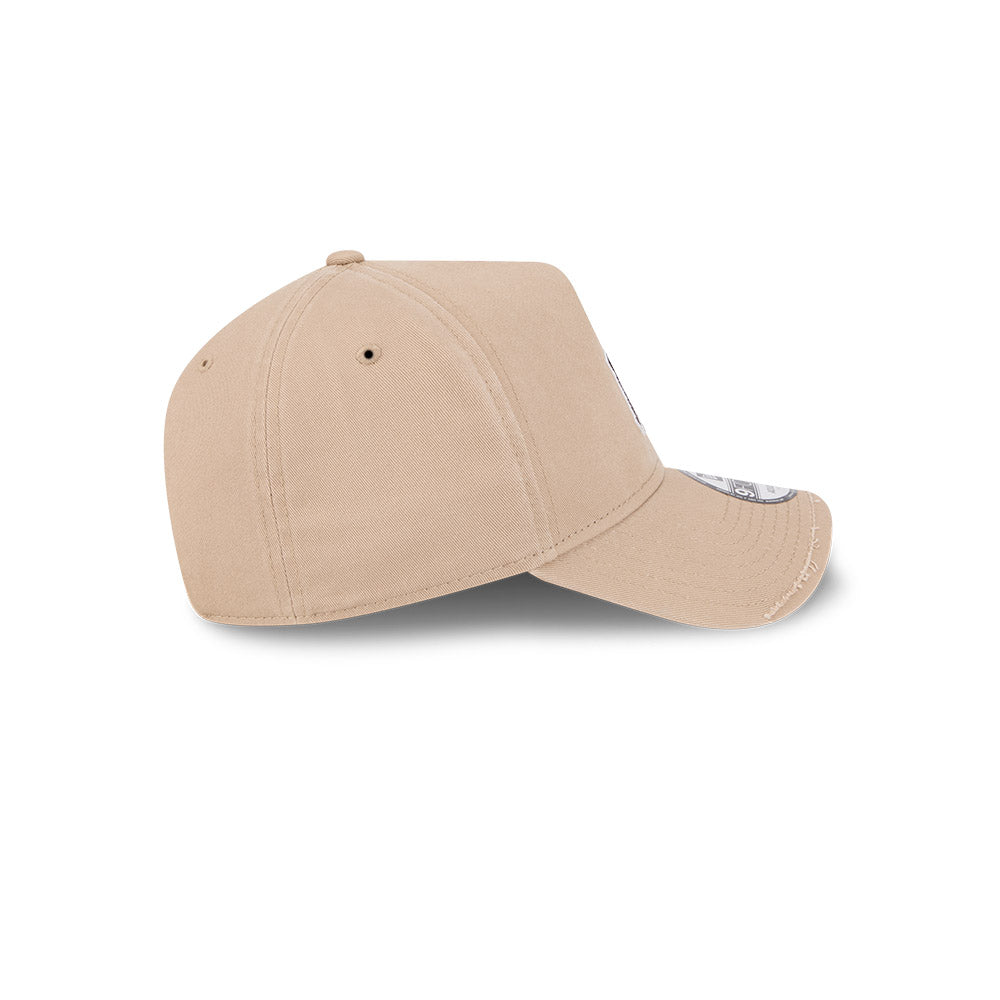 หมวกแก๊ป New Era รุ่น New York Yankees Visor Distress Camel 9Forty AF Cap