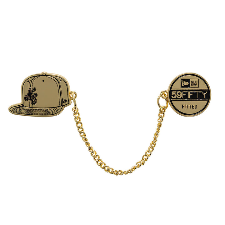 New Era เข็มติดหมวกรุ่น New Era 59FIFTY Day 2025 Cap Sticker NE C Black and Gold Pin Acc