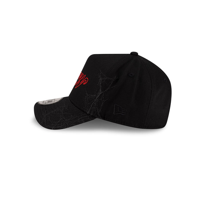 New Era หมวกรุ่น New Era X Netflix Stranger Things Black/ Scarlet 9Forty E-Frame Cap