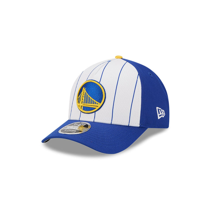 New Era หมวกรุ่น Golden State Warriors Nba Tip Off Fw25 Med Blue 9Forty M Crown A-Frame Cap