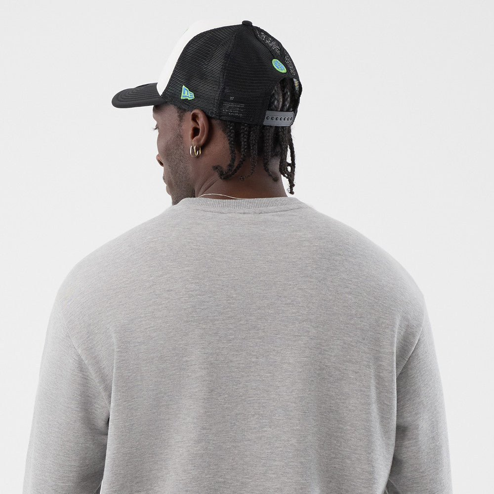 New Era เสื้อสเวตเชิ้ตรุ่น New Era X Sakamoto Days Heather Grey Crew Neck