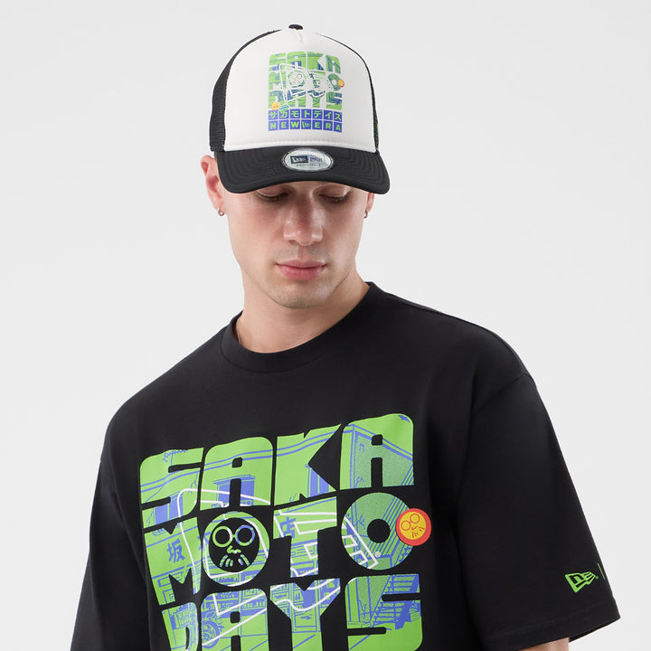 New Era เสื้อยืดแขนสั้นรุ่น New Era X Sakamoto Days Black Oversized Short Sleeve Tee