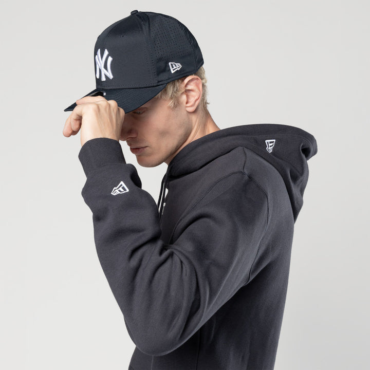 New Era เสื้อฮู้ดรุ่น Hyperfly X Mlb New York Yankees Navy Hoodie