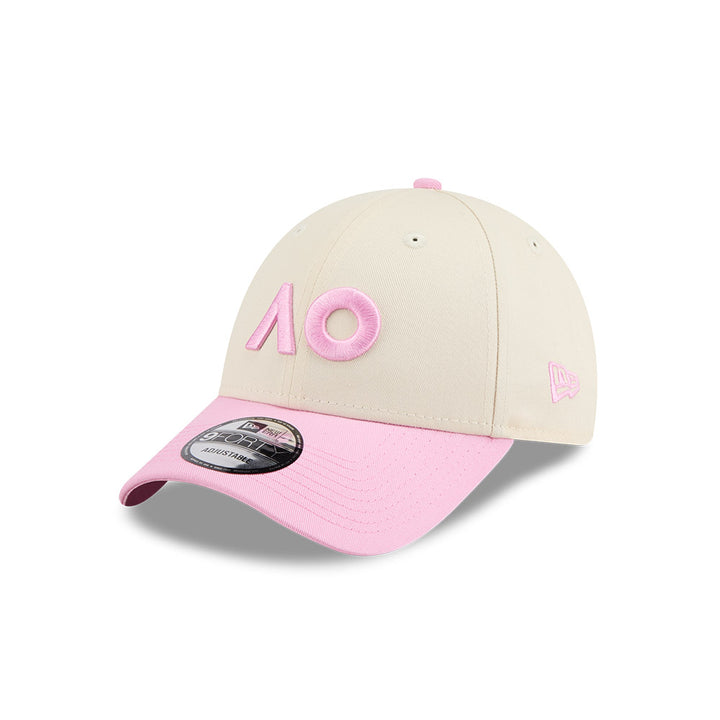 New Era หมวกรุ่น AUSTRALIAN OPEN SEASONAL 2-TONE FONDANT PINK AND LIGHT CREAM 9FORTY CLOTH STRAP CAP