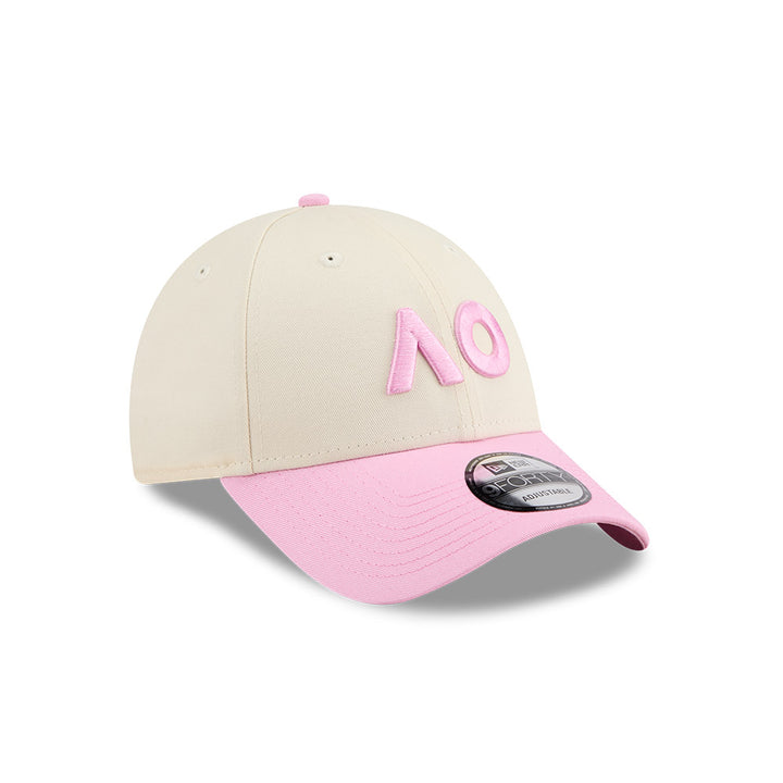 New Era หมวกรุ่น AUSTRALIAN OPEN SEASONAL 2-TONE FONDANT PINK AND LIGHT CREAM 9FORTY CLOTH STRAP CAP