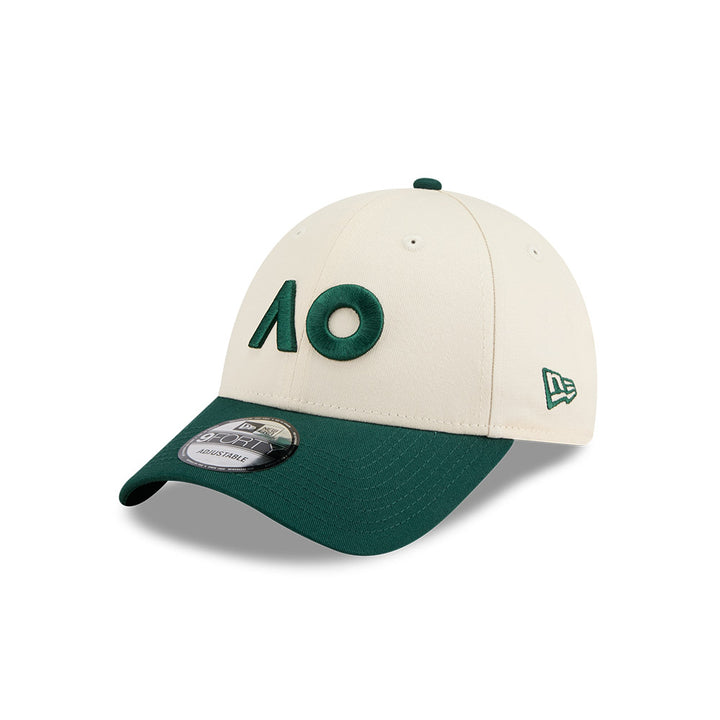 New Era หมวกรุ่น AUSTRALIAN OPEN SEASONAL 2-TONE DARK GREEN AND LIGHT CREAM 9FORTY CLOTH STRAP CAP