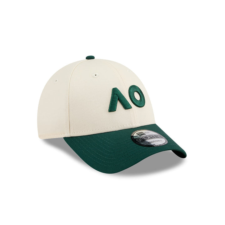 New Era หมวกรุ่น AUSTRALIAN OPEN SEASONAL 2-TONE DARK GREEN AND LIGHT CREAM 9FORTY CLOTH STRAP CAP