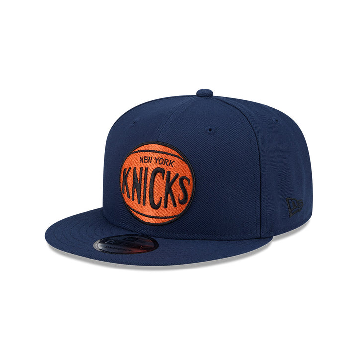 New Era หมวกรุ่น NEW YORK KNICKS NBA HARDWOOD CLASSIC DK BLUE 9FIFTY CAP