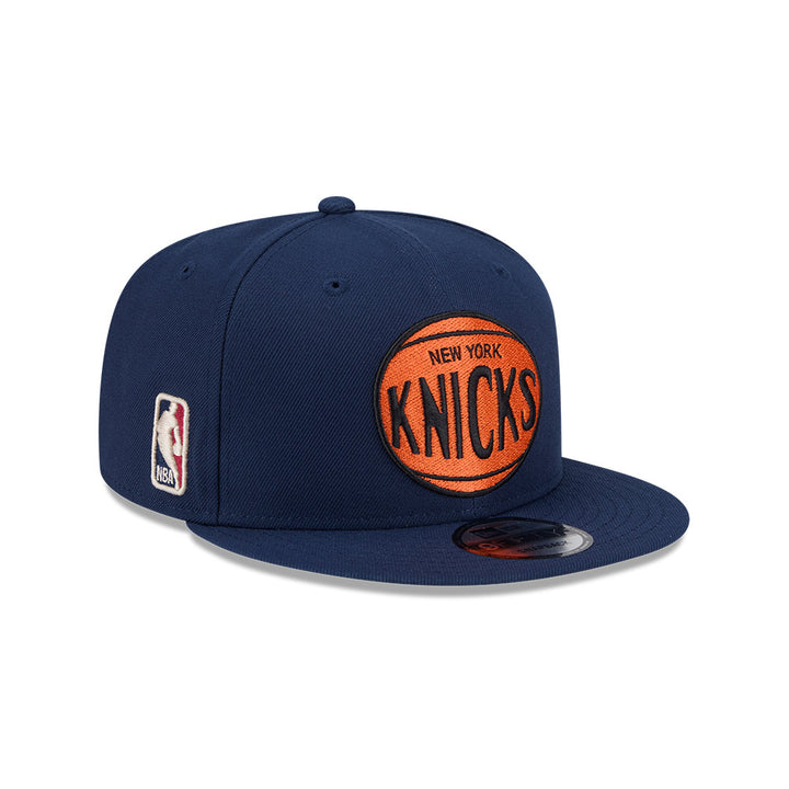 New Era หมวกรุ่น NEW YORK KNICKS NBA HARDWOOD CLASSIC DK BLUE 9FIFTY CAP