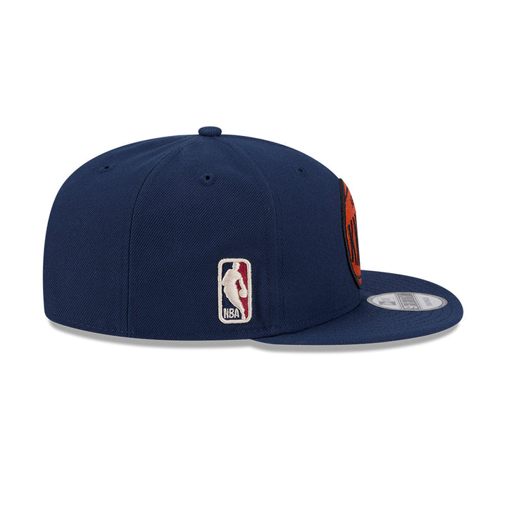 New Era หมวกรุ่น NEW YORK KNICKS NBA HARDWOOD CLASSIC DK BLUE 9FIFTY CAP