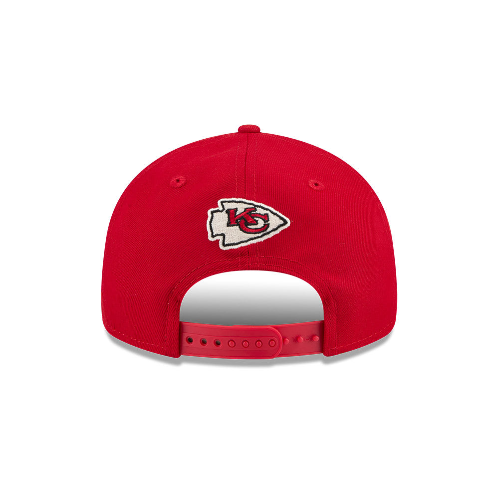 New Era หมวกรุ่น FEAR OF GOD x NFL KANSAS CITY CHIEFS SCARLET 9FIFTY RETRO CROWN CAP