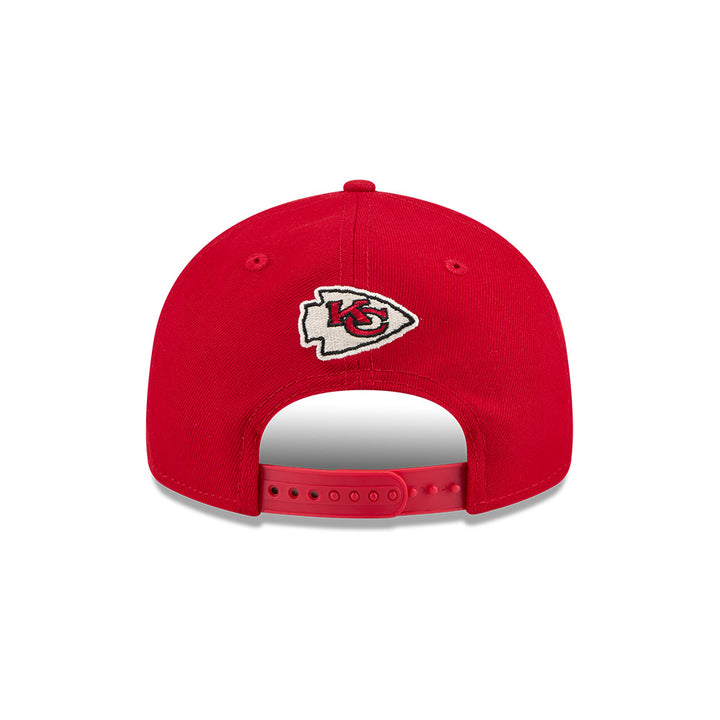 New Era หมวกรุ่น FEAR OF GOD x NFL KANSAS CITY CHIEFS SCARLET 9FIFTY RETRO CROWN CAP