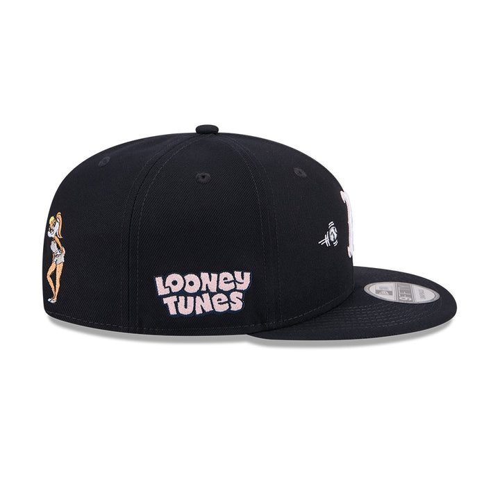 หมวกแก๊ป New Era รุ่น Looney Tunes X MLB Boston Red Sox Navy 9Fifty Cap