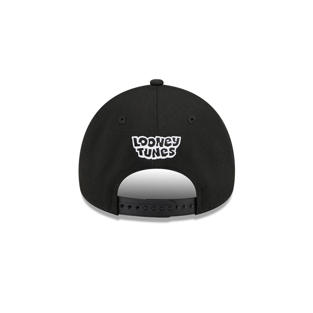 หมวกแก๊ป New Era รุ่น Looney Tunes X MLB Chicago White Sox Black 9Forty A-Frame Cap