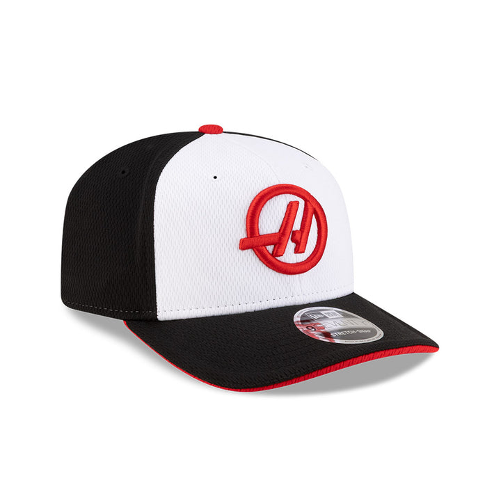 New Era หมวกรุ่น HAAS FORMULA 1 SILVERSTONE BLACK 9SEVENTY STRETCH SNAP CAP