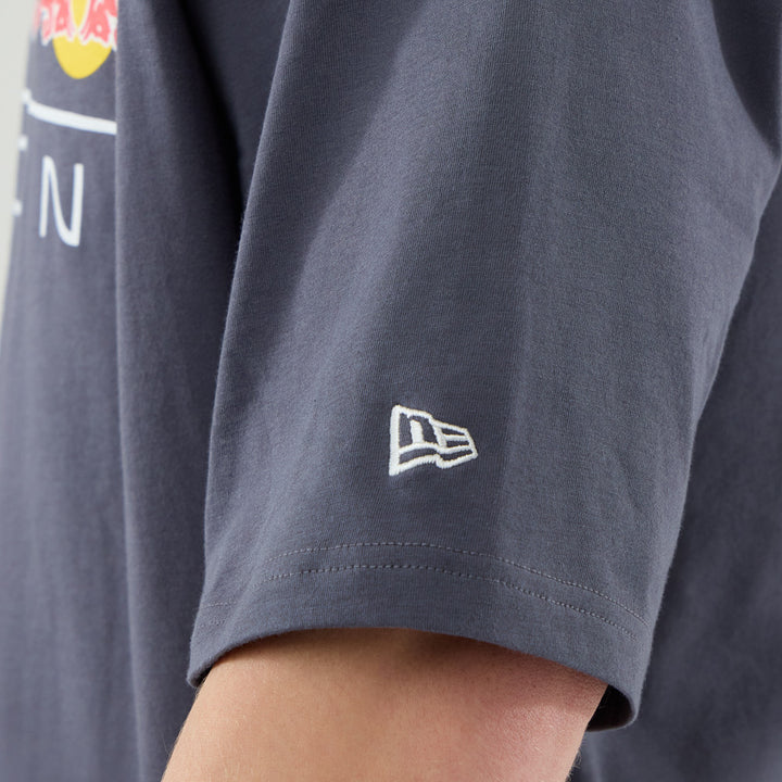 เสื้อยืดแขนสั้น New Era รุ่น Oracle Red Bull Racing Logo Dark Charcoal Oversized Short Sleeve T-Shirt