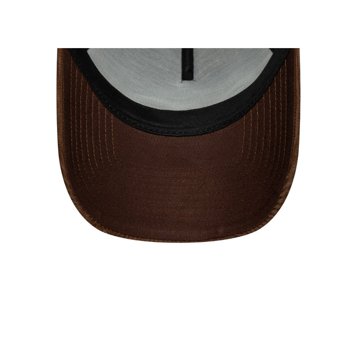 หมวกแก๊ป New Era รุ่น Red Bull Racing EMEA Team Sport Brown 9Forty A-Frame Trucker Cap