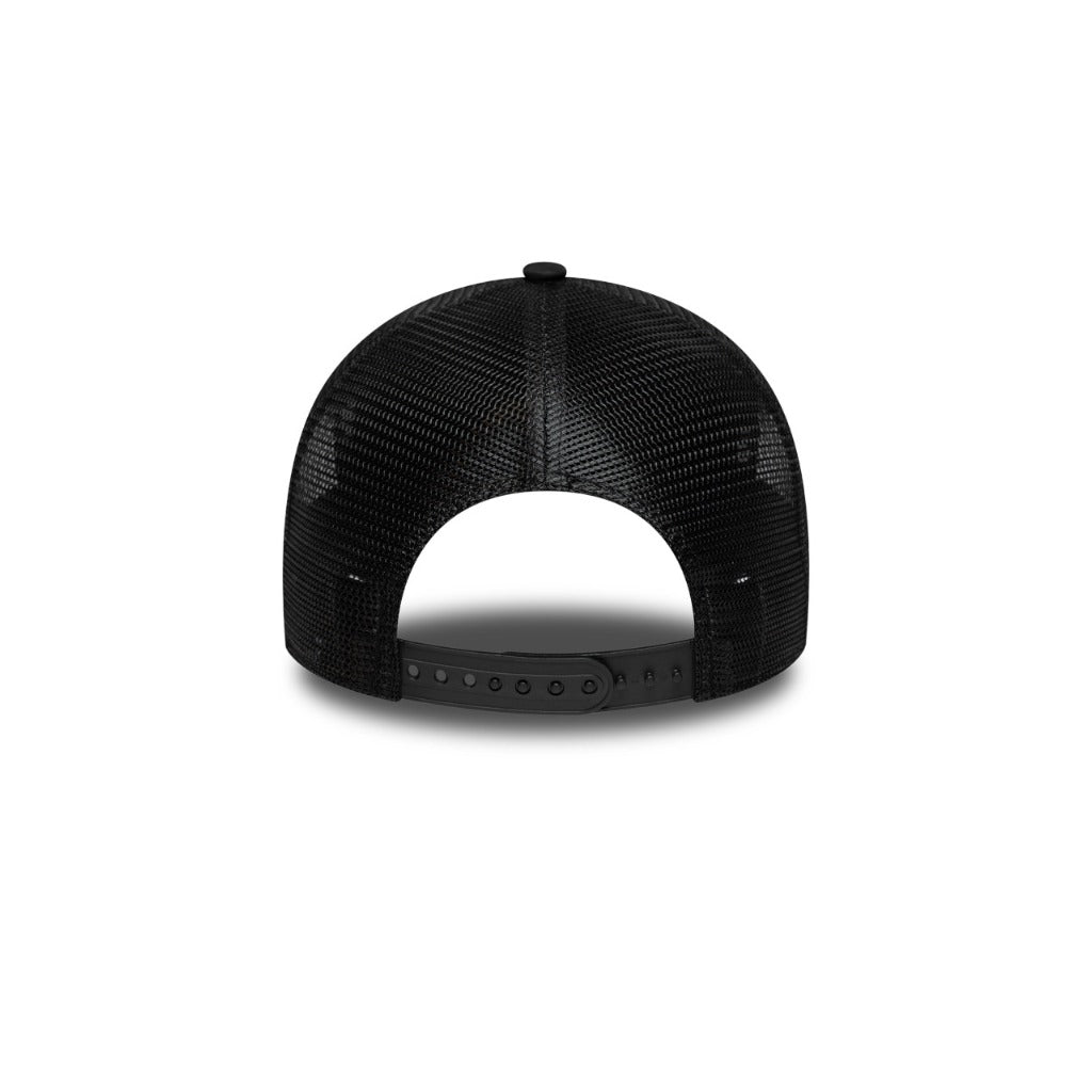 หมวกแก๊ป New Era รุ่น Manchester United FC EMEA Team Sport Black 9Forty A-Frame Trucker Cap