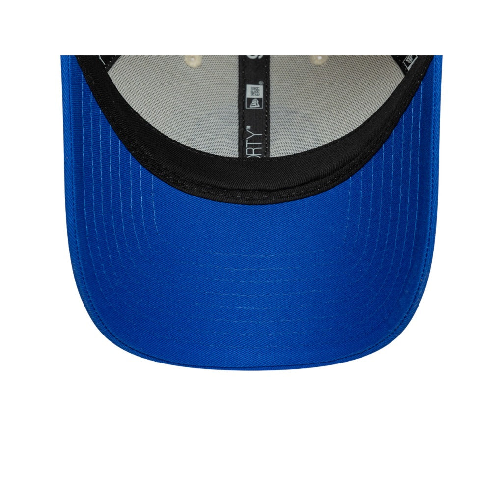 หมวกแก๊ป New Era รุ่น Chelsea FC EMEA Team Sport Light Cream/ Royal 9Forty Cap