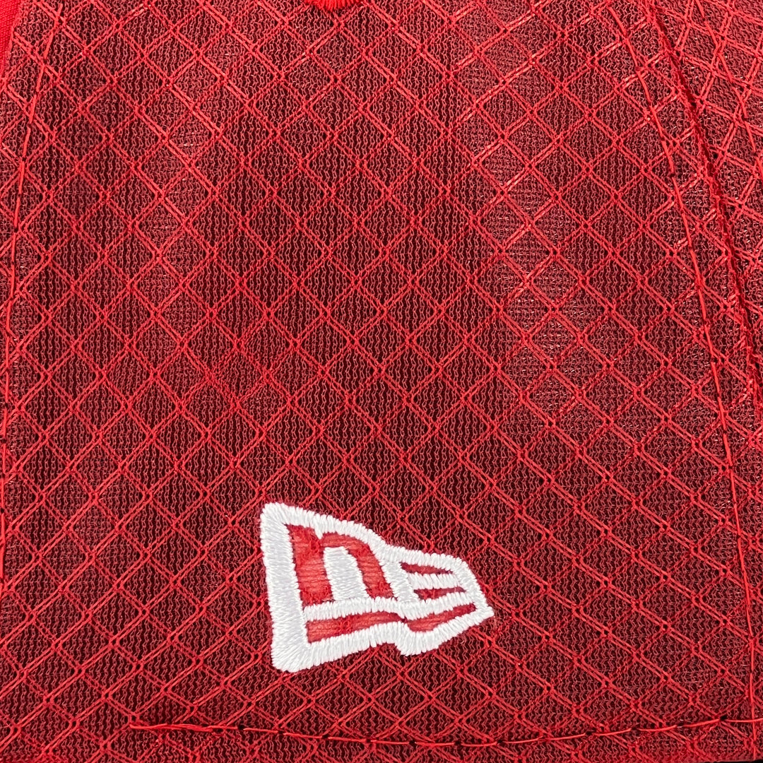 หมวกแก๊ป New Era รุ่น Liverpool FC EMEA Team Sport Scarlet 9Forty Apex Cap
