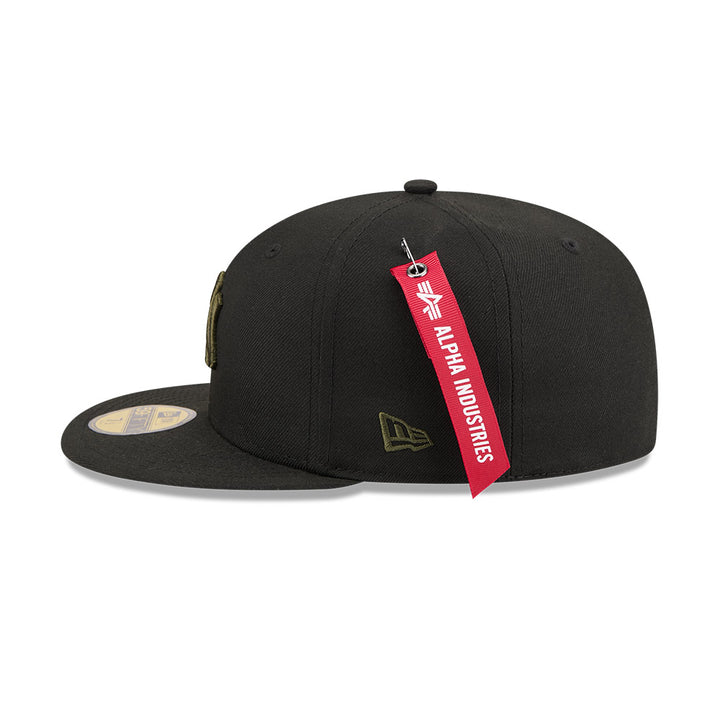 หมวกแก๊ป New Era รุ่น New York Yankees Alpha Industrial Black 59Fifty Cap