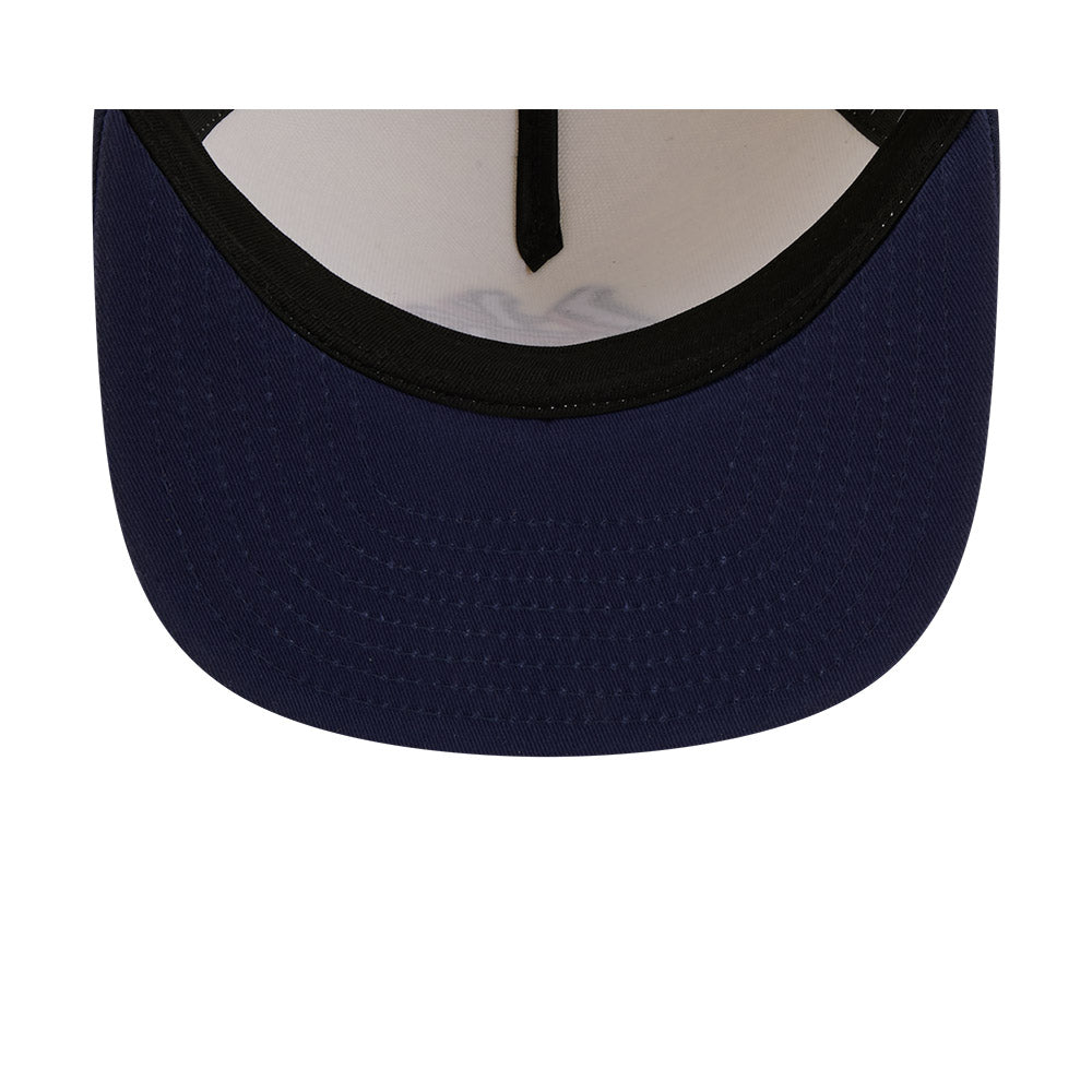 New Era หมวกรุ่น World Baseball Classic Japan Chrome White/ Navy 9Fifty A-Frame Cap