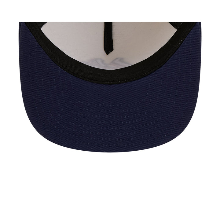 New Era หมวกรุ่น World Baseball Classic Japan Chrome White/ Navy 9Fifty A-Frame Cap