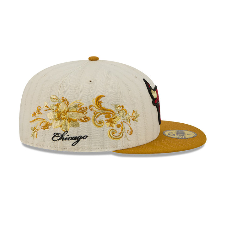 หมวกแก๊ป New Era รุ่น 59Fifty Day Chicago Bulls Chrome White 59Fifty Cap