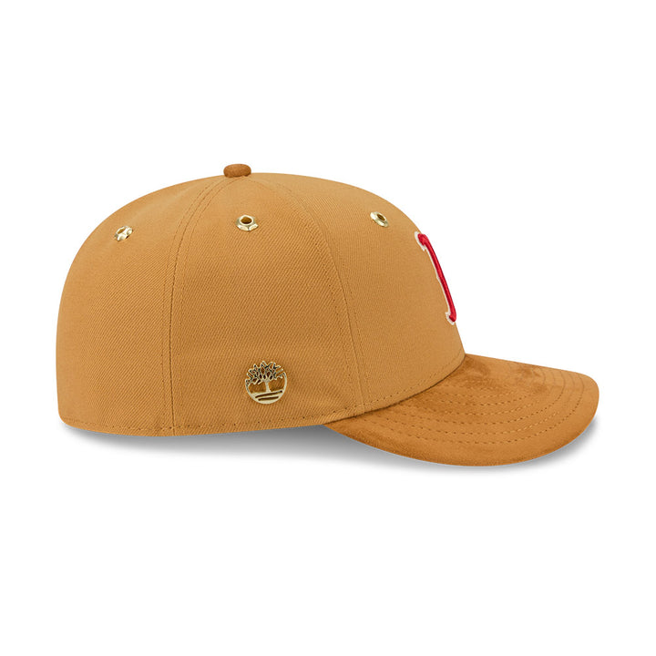 หมวกแก๊ป New Era รุ่น New Era X Timberland X MLB Boston Red Sox Premium Suede Visor Wheat 59Fifty Cap