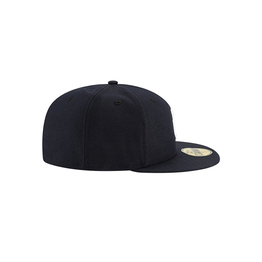 New Era หมวกรุ่น New York Yankees Authentic Navy 59Fifty Cap