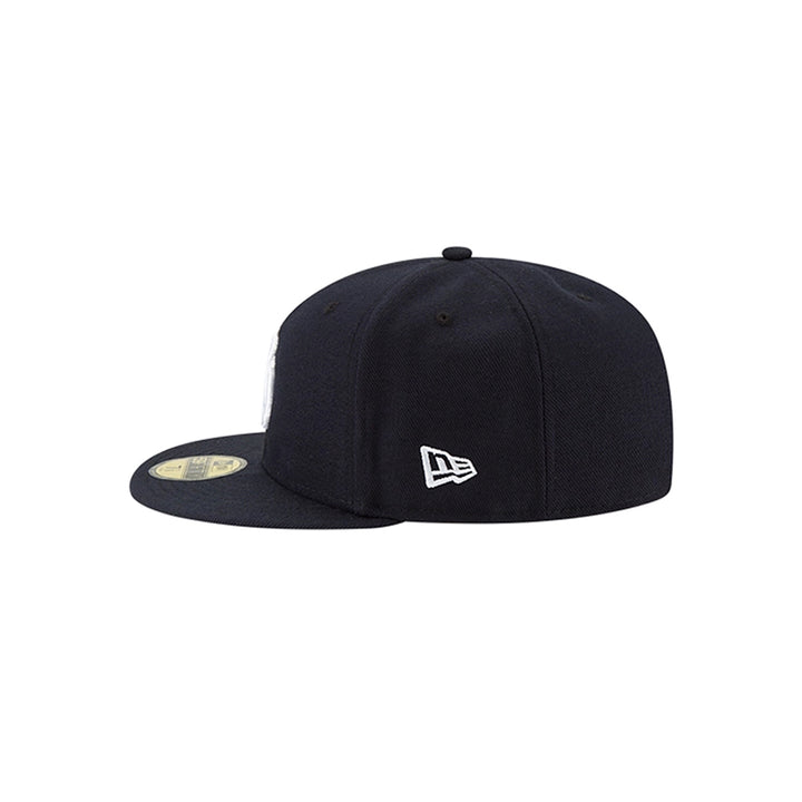 New Era หมวกรุ่น New York Yankees Authentic Navy 59Fifty Cap