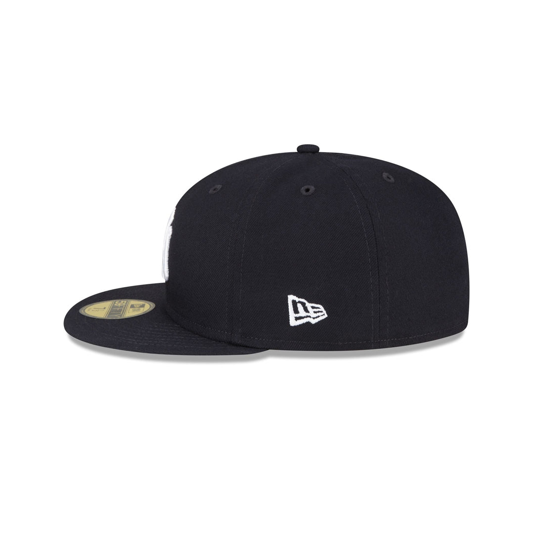 New Era หมวกรุ่น New York Yankees Authentic Navy 59Fifty Cap
