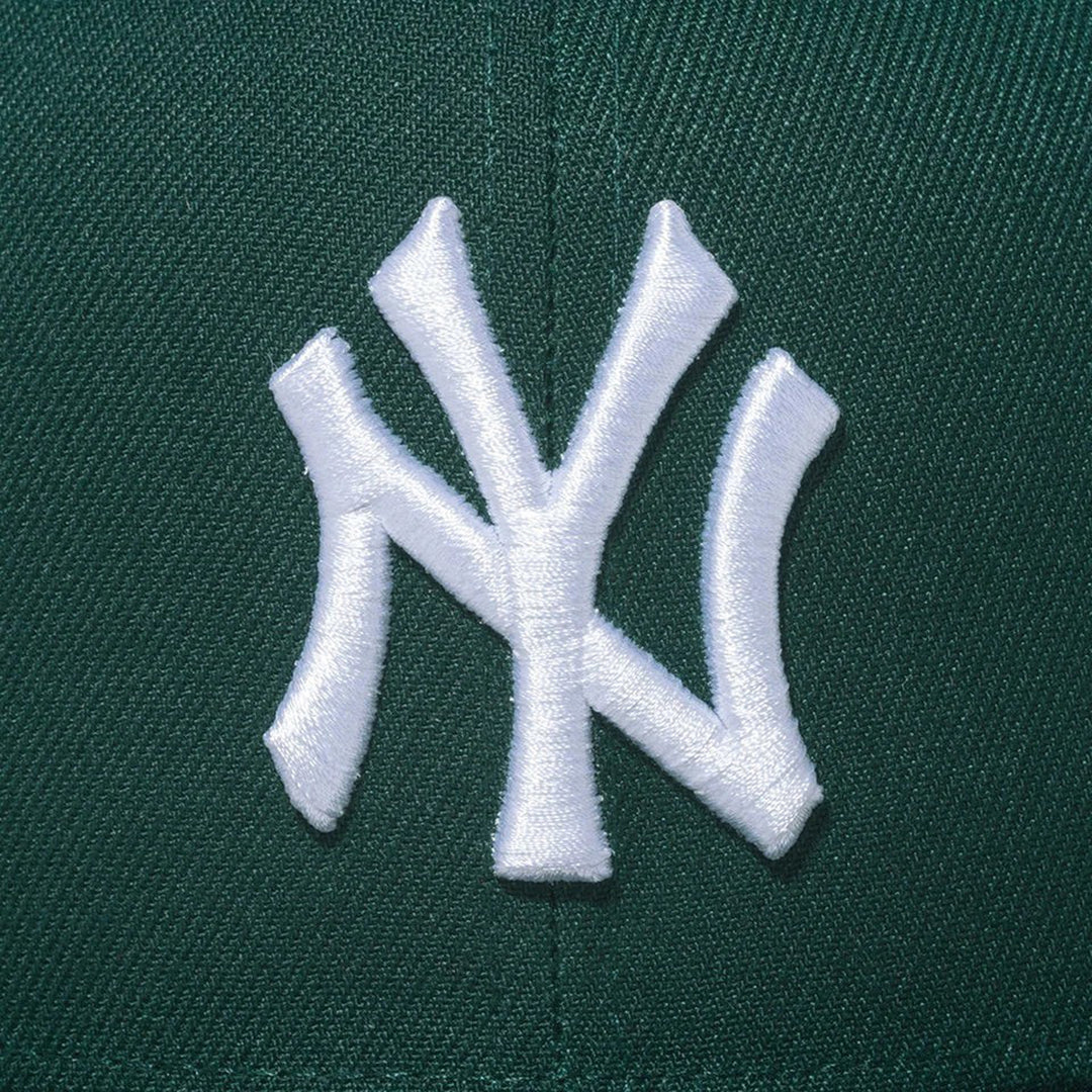 New Era หมวกรุ่น New York Yankees Dark Green 59Fifty Cap
