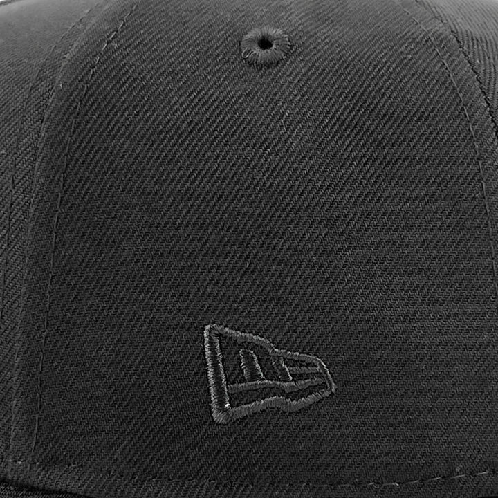 หมวกแก๊ป New Era รุ่น New Era Compton Black And White 9Forty A-Frame Cap