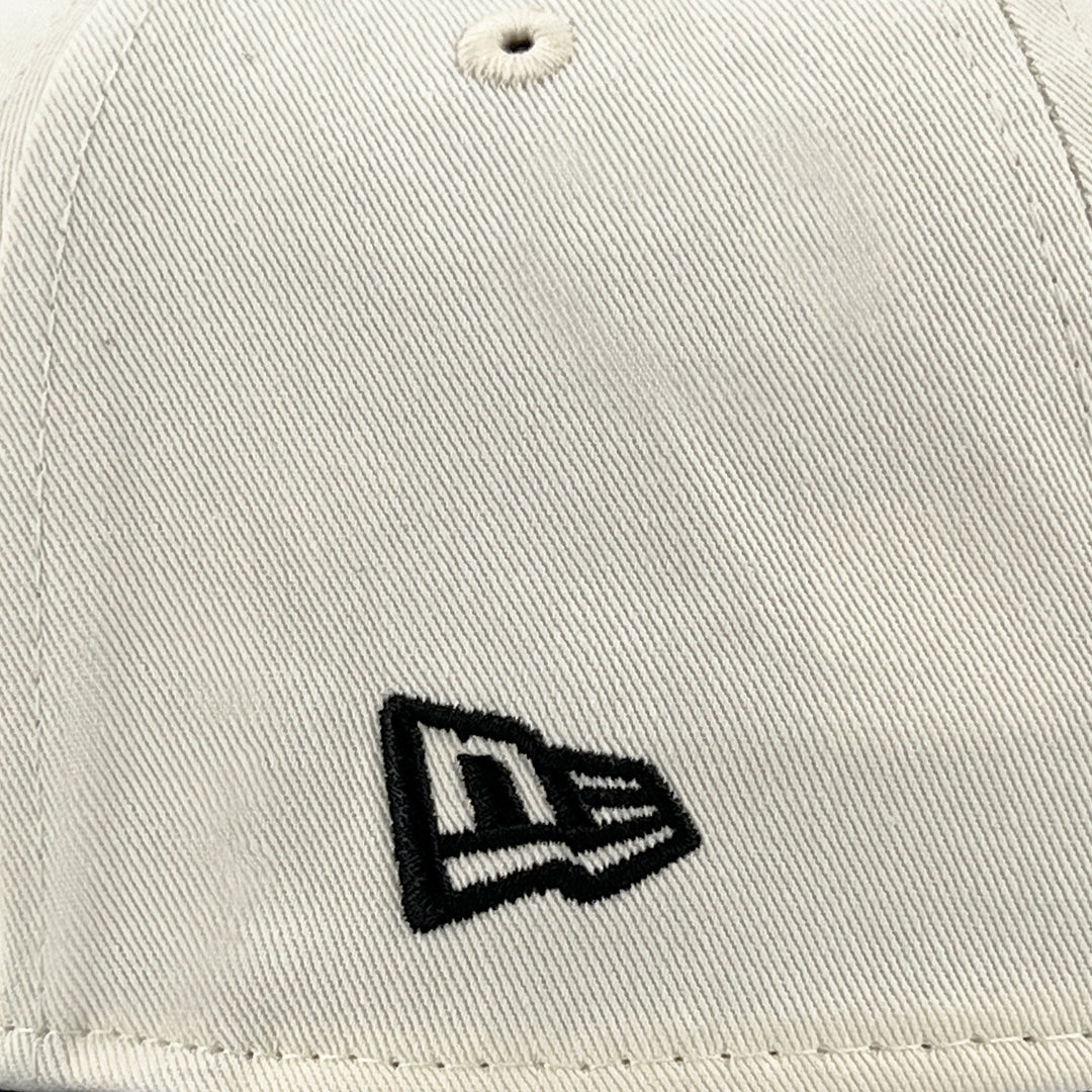 หมวกแก๊ป New Era รุ่น New Era Compton Chrome White And Black 9Forty A-Frame Cap