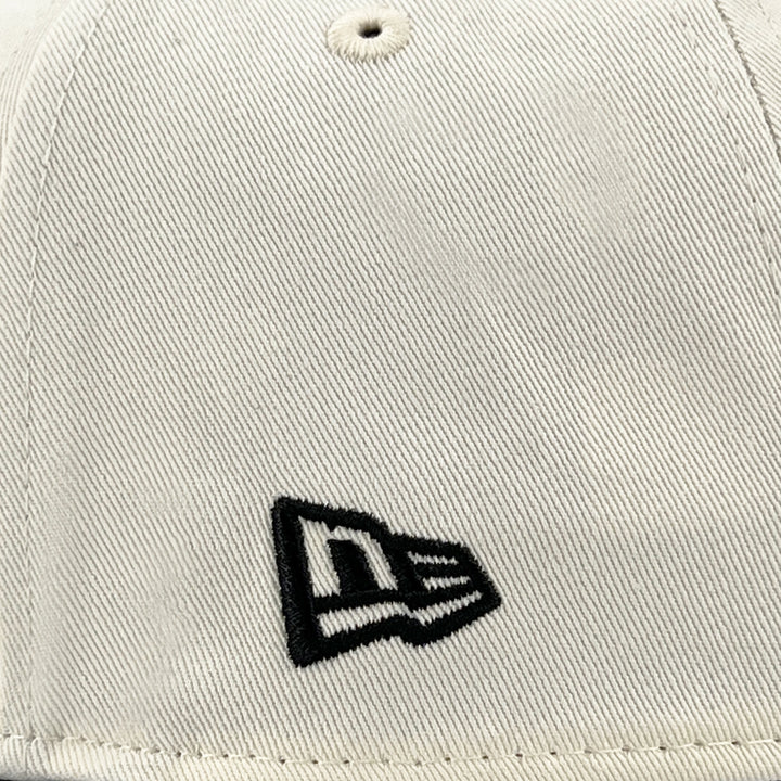 หมวกแก๊ป New Era รุ่น New Era Compton Chrome White And Black 9Forty A-Frame Cap