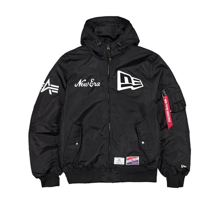 New Era เสื้อแจ็คเก็ตรุ่น New Era X Alpha Industrial Black Jacket