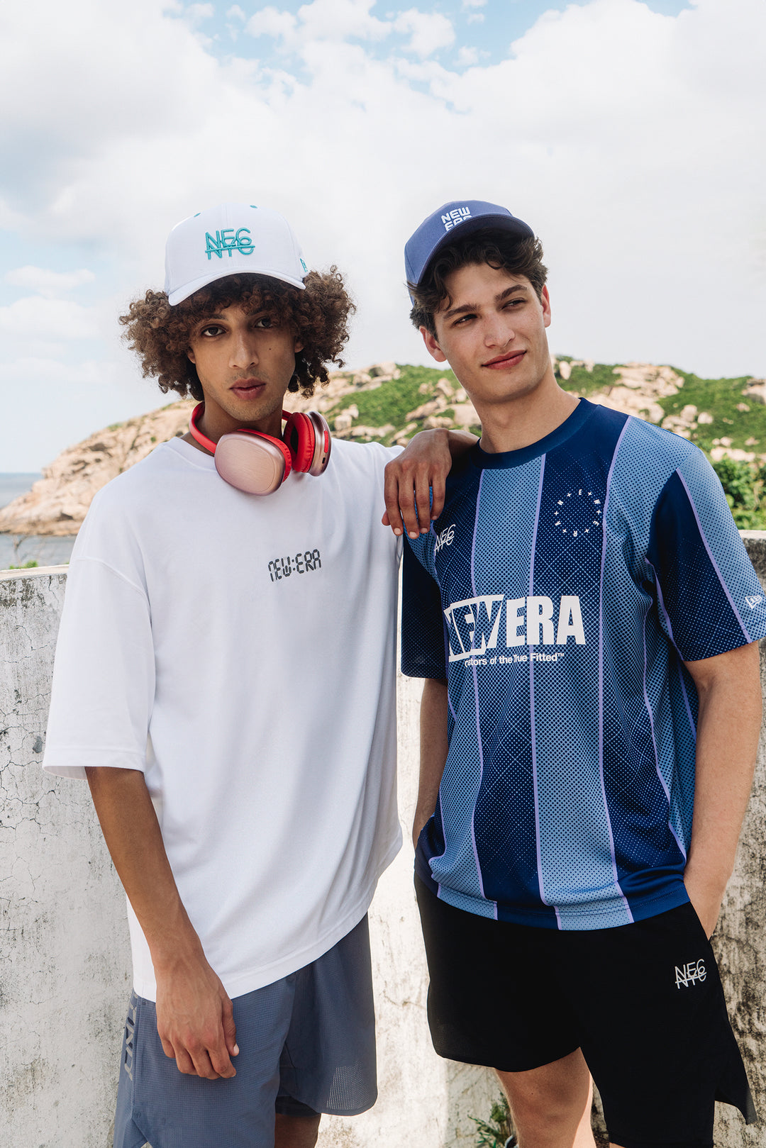 New Era เสื้อยืดแขนสั้นรุ่น New Era City Sport Blue Soccer Jersey