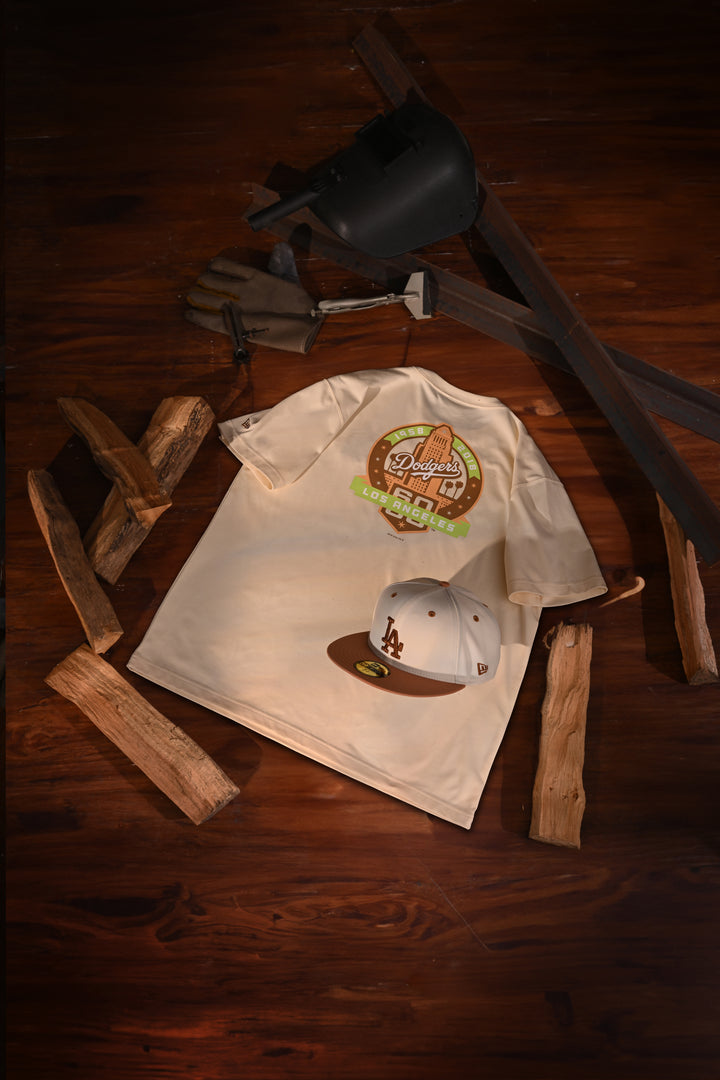 New Era เสื้อยืดแขนสั้นรุ่น 59FIFTY Pack - Wooden Los Angeles Dodgers Cooperstown Chrome White Short Sleeve T-Shirt