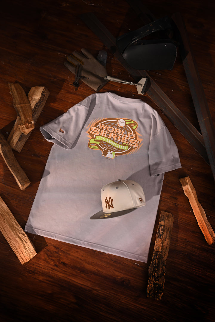 New Era เสื้อยืดแขนสั้นรุ่น 59FIFTY Pack - Wooden New York Yankees Cooperstown Dolphin Gray Short Sleeve T-Shirt