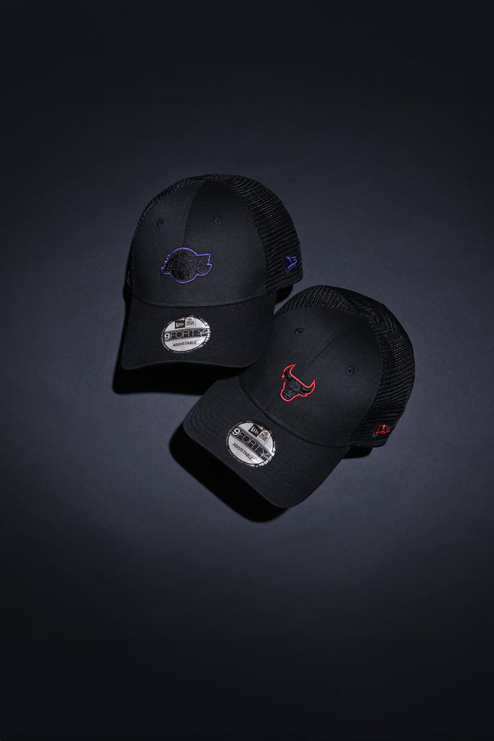 New Era หมวกรุ่น Los Angeles Lakers Black 9FORTY Trucker Cap