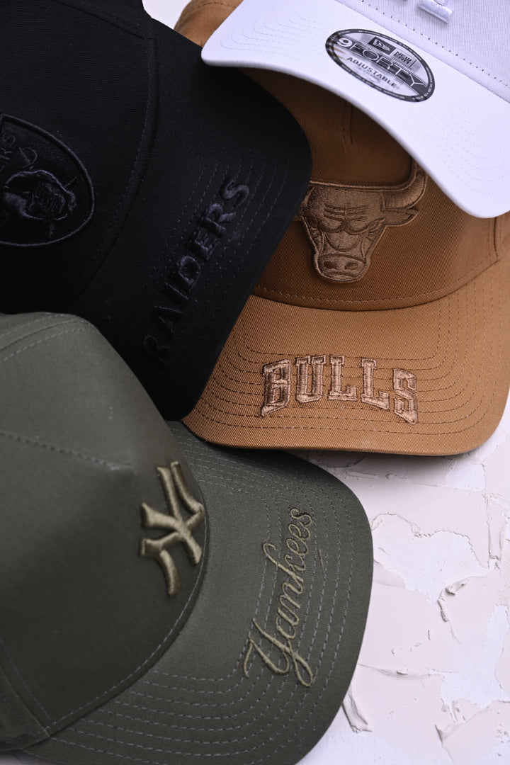 New Era หมวกรุ่น New York Yankees Tonal Visor Hit New Olive 9Forty A-Frame Cap