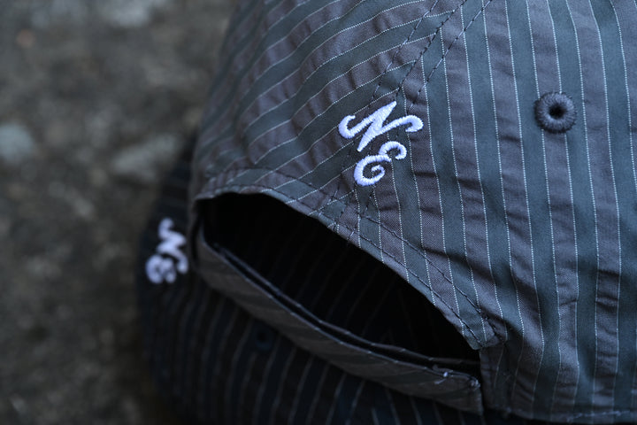 New Era หมวกรุ่น New Era Street Class Gray Stripe 9Forty Unst Cap