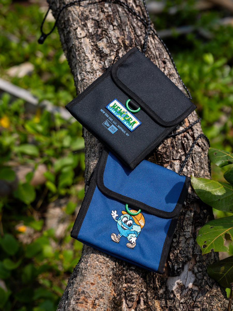 New Era กระเป๋ารุ่น New Era Outdoor Earth Day Pouch Bag