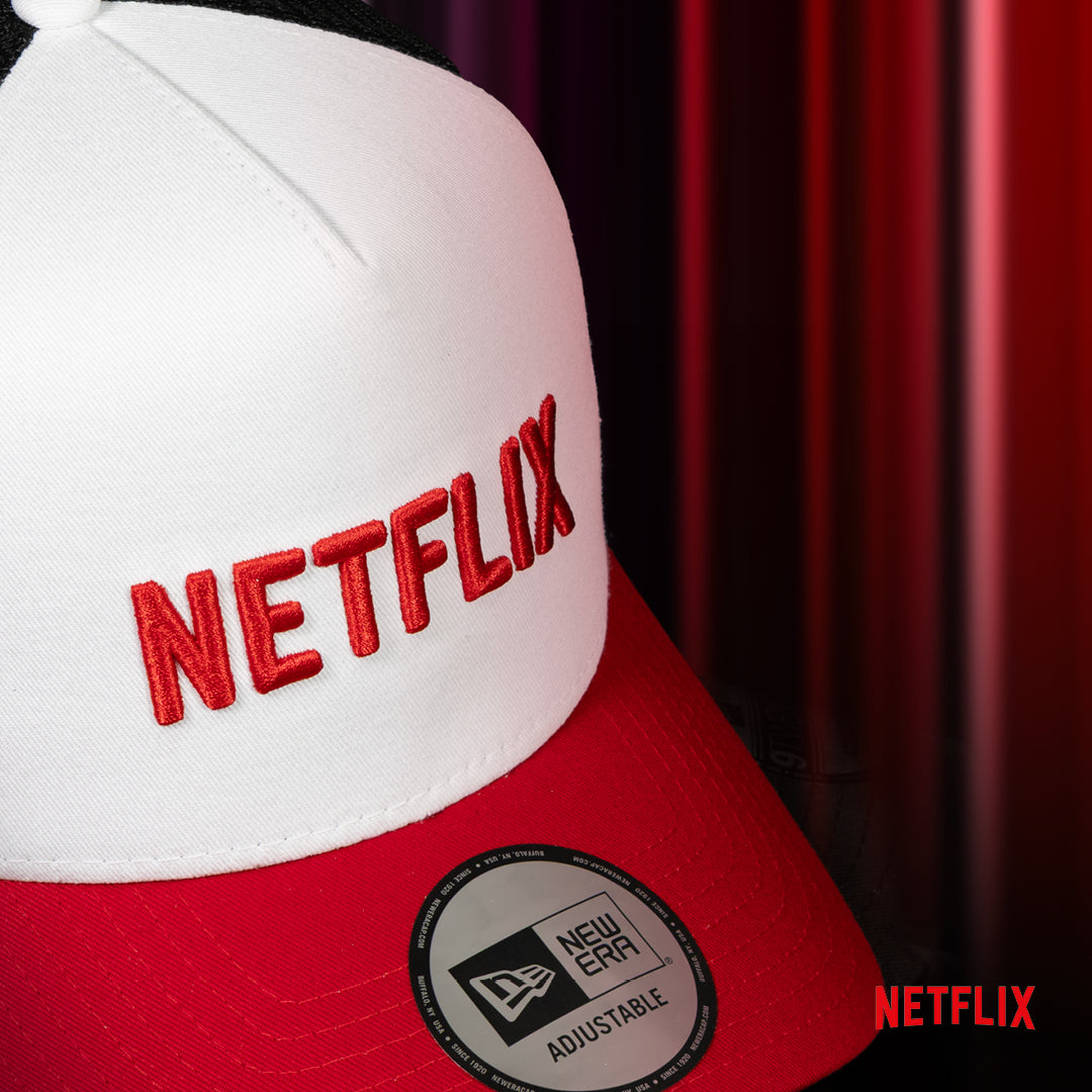 New Era หมวกรุ่น New Era X Netflix Netflix Logo White/ Scarlet 9Forty Trucker Cap