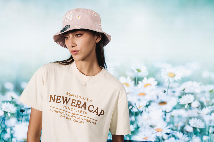 New Era หมวกรุ่น New York Yankees Daisy Bucket 01