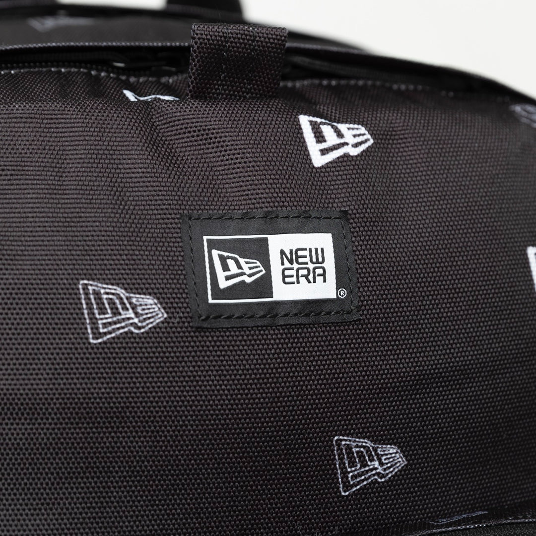 NEW ERA BLACK 35L FLAG LOGO MONOGRAM CAMPUS PACK