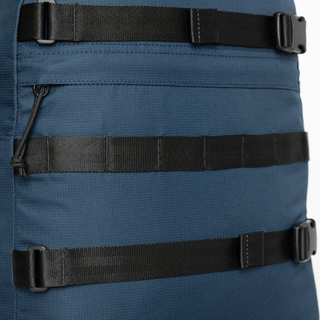 NEW ERA NAVY 35L CARRIER PACK