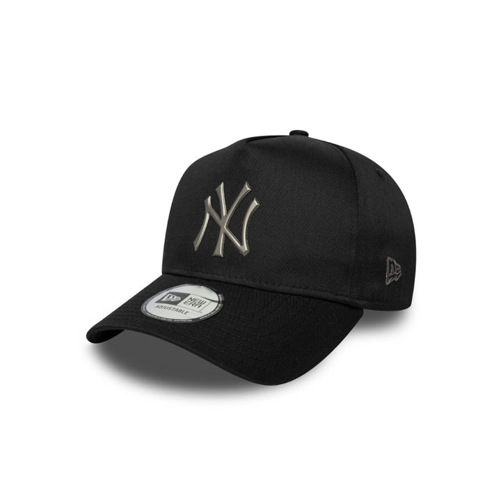 หมวกแก๊ป New Era รุ่น New York Yankees Metallic Black 9Forty E-Frame Cap